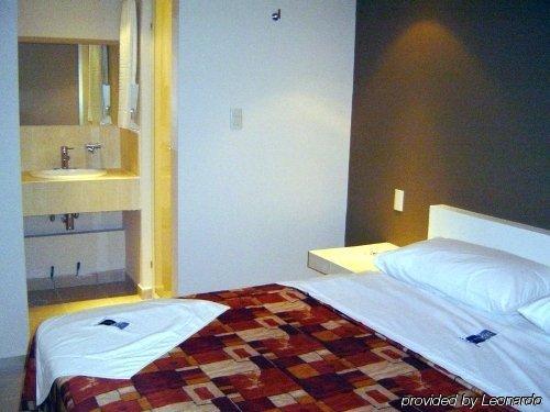Hotel 402 Монтеррей Экстерьер фото