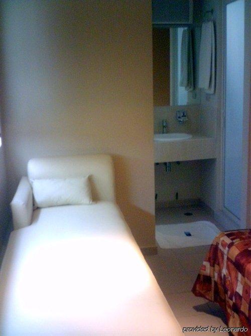 Hotel 402 Монтеррей Экстерьер фото